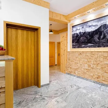 Golden - Taternik - Mountain View アパート *